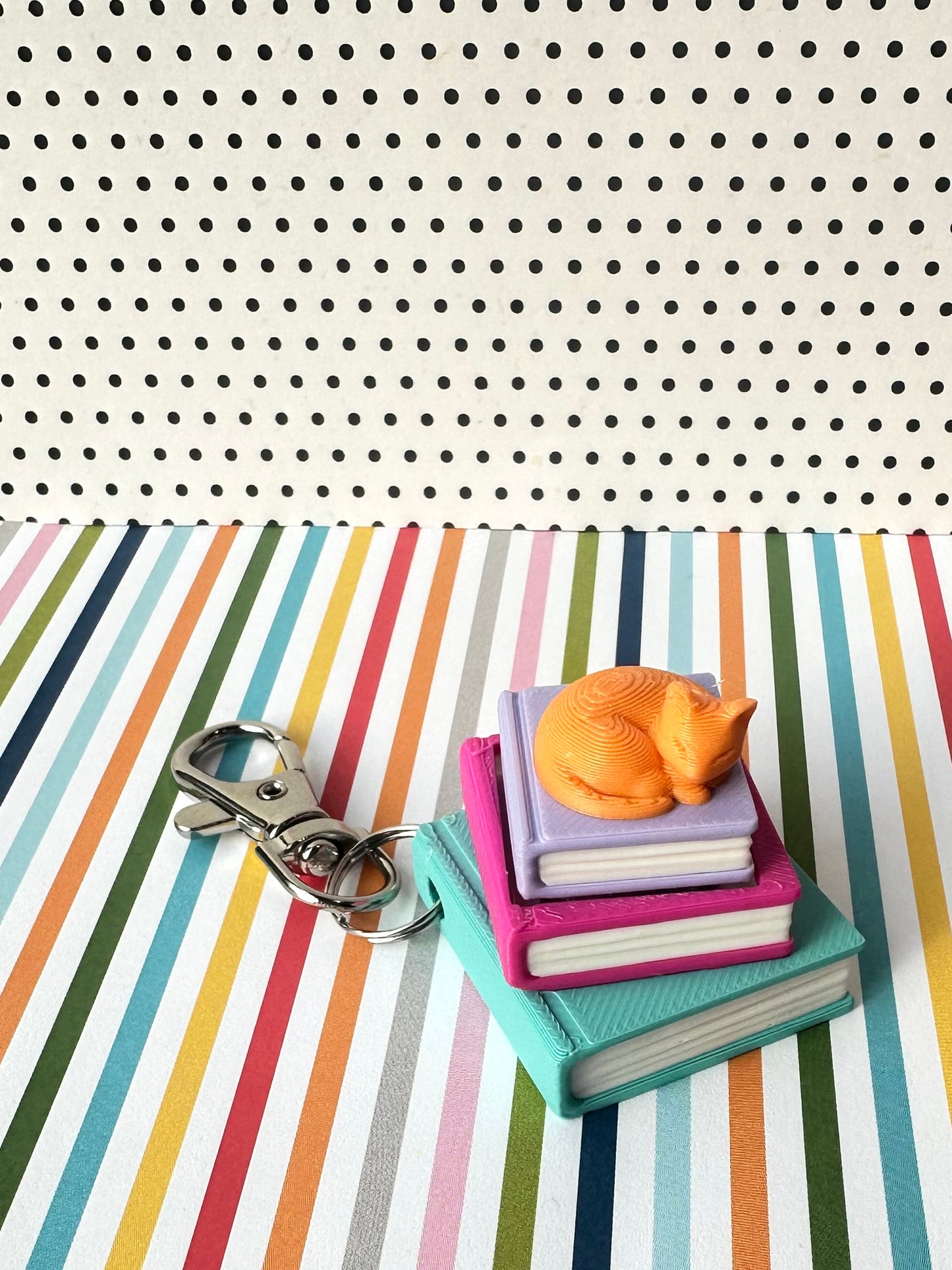 Book Stack with Cat Fidget Clicker Keychain